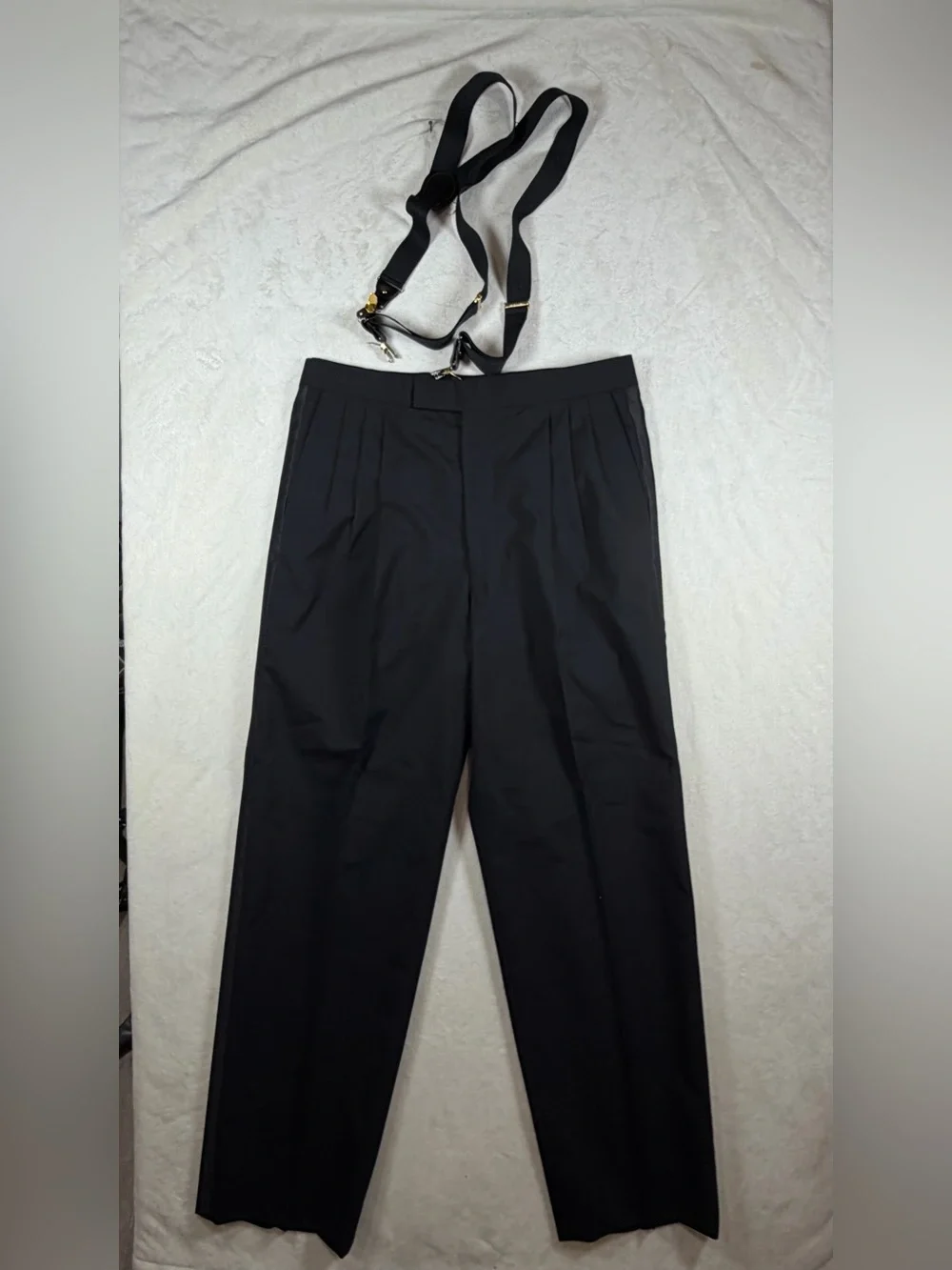 Pierre Balmain 42R 100% Wool Single Button Black Satin Shawl Collar Tuxedo Set